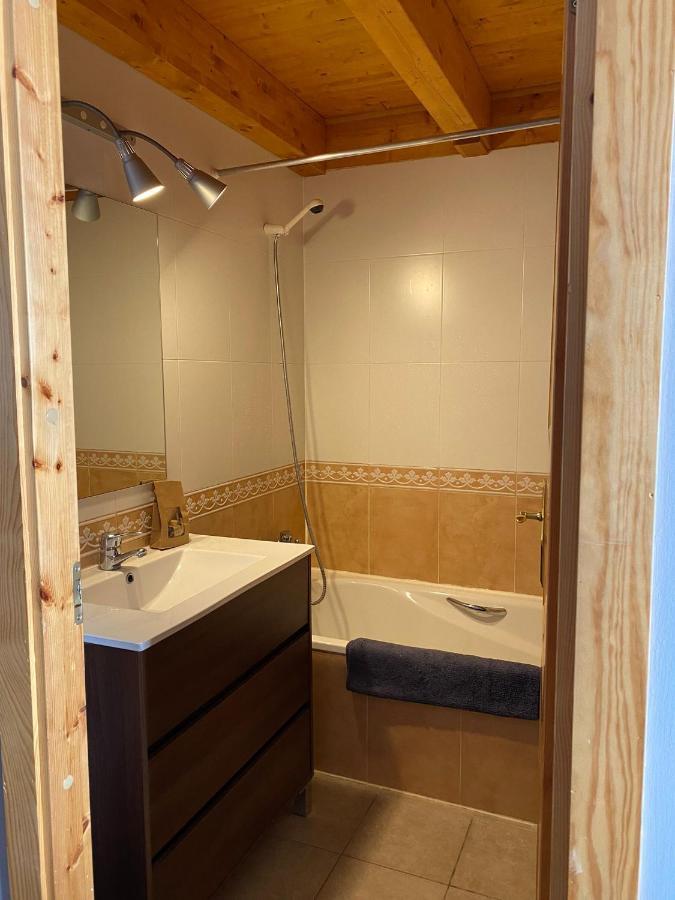 Acogedora Buardilla Duplex 6 Pax Apartment Incles Ngoại thất bức ảnh